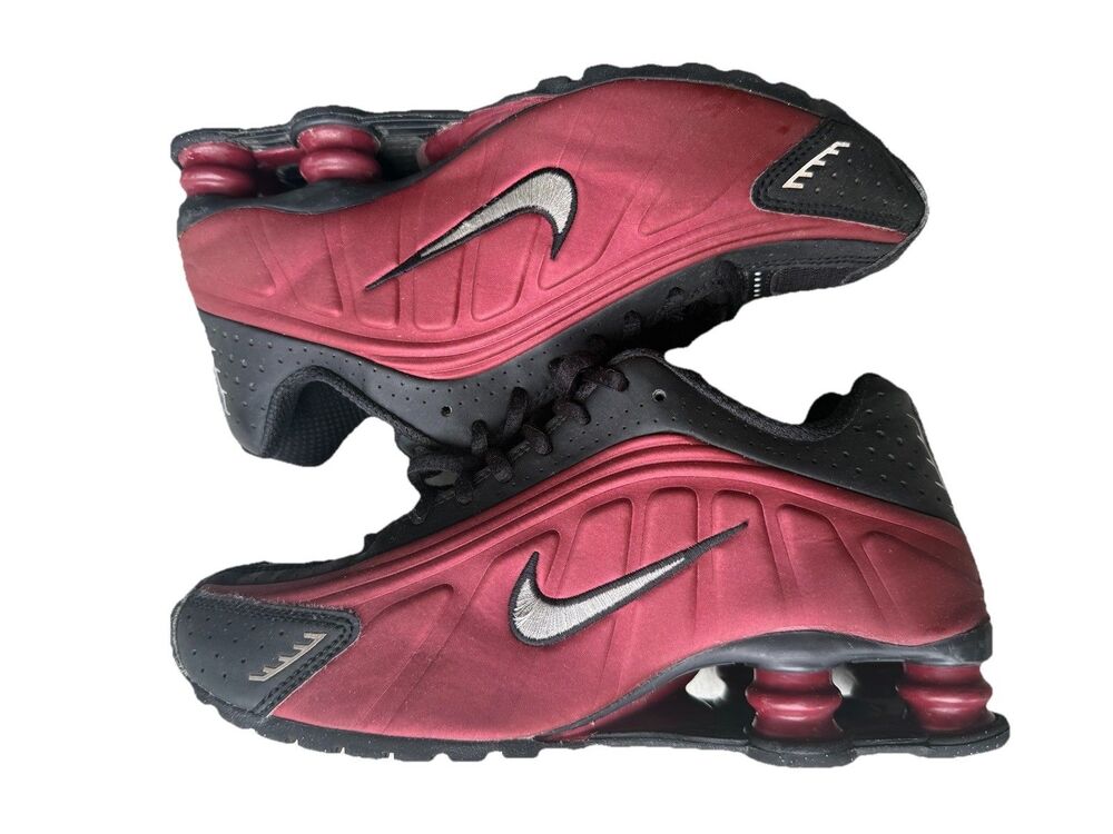 Nike Shox R4 Black Silver Team Red Sneakers AR3565-009 Women’s Size 7 - Picture 2 of 10